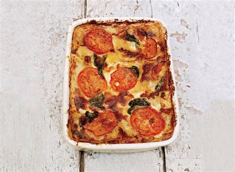 jamie oliver one pan lasagne.